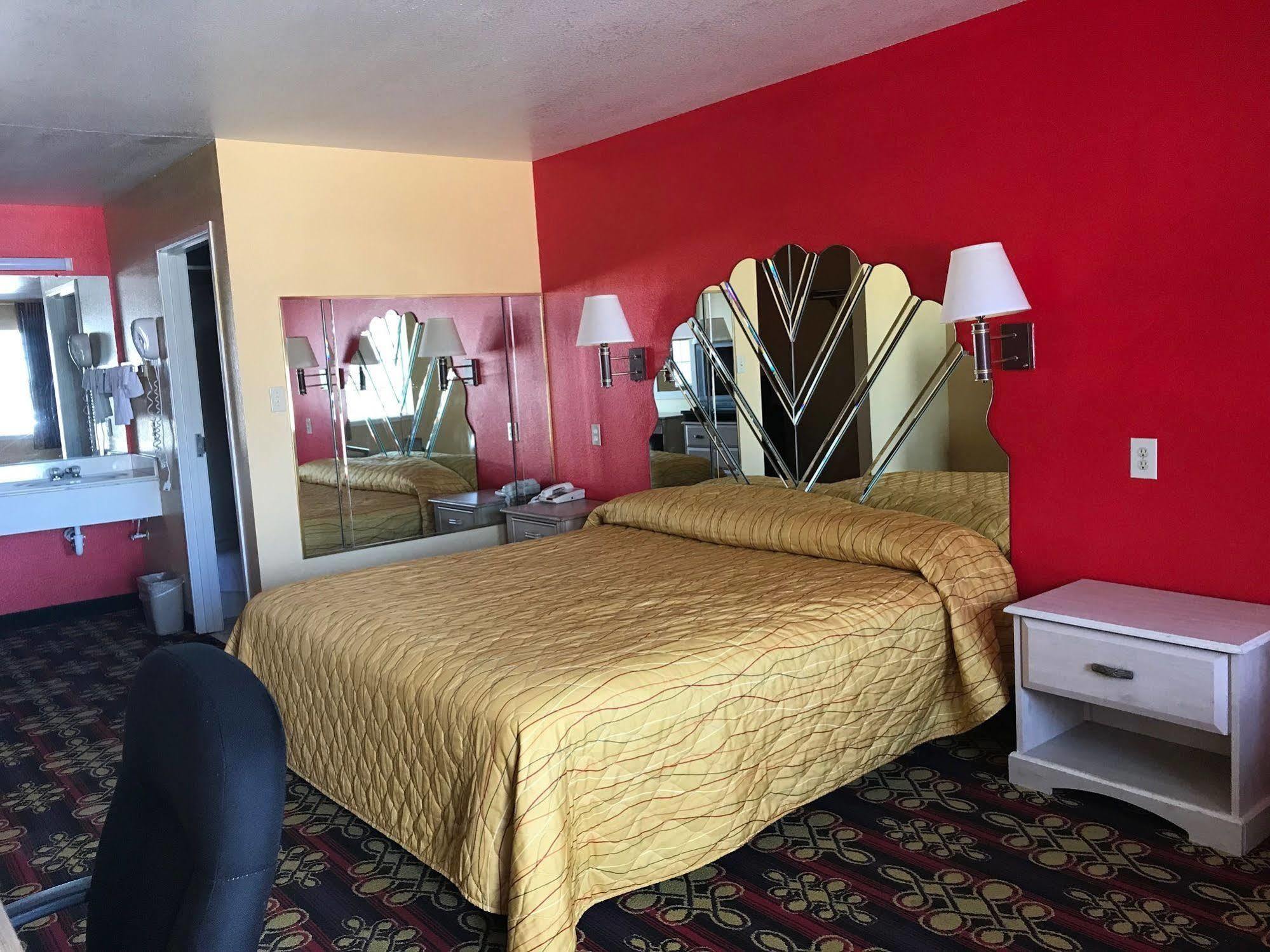 Heights Inn 하커하이츠 외부 사진